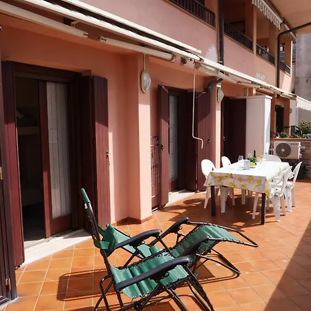 Bigterrace - Ampio Monolocale Con Cameretta E Spaziosissimo Terrazzo Apartment Grado
